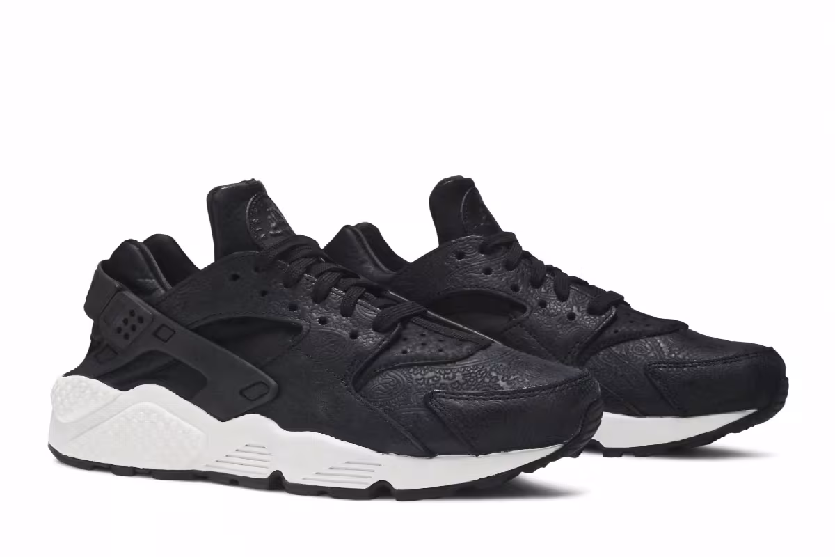Nike Women's Air Huarache Run Premium Black, view 9