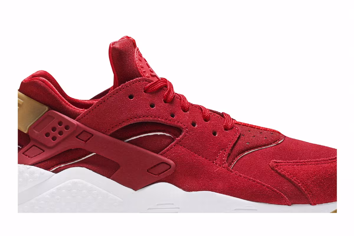 Nike Women's Air Huarache SD Gym Red, view 3