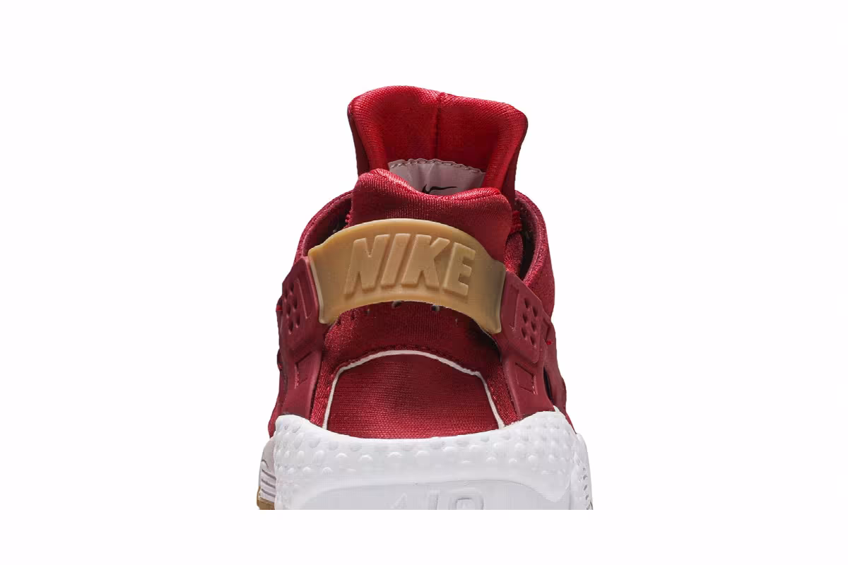 Nike Women's Air Huarache SD Gym Red, view 8