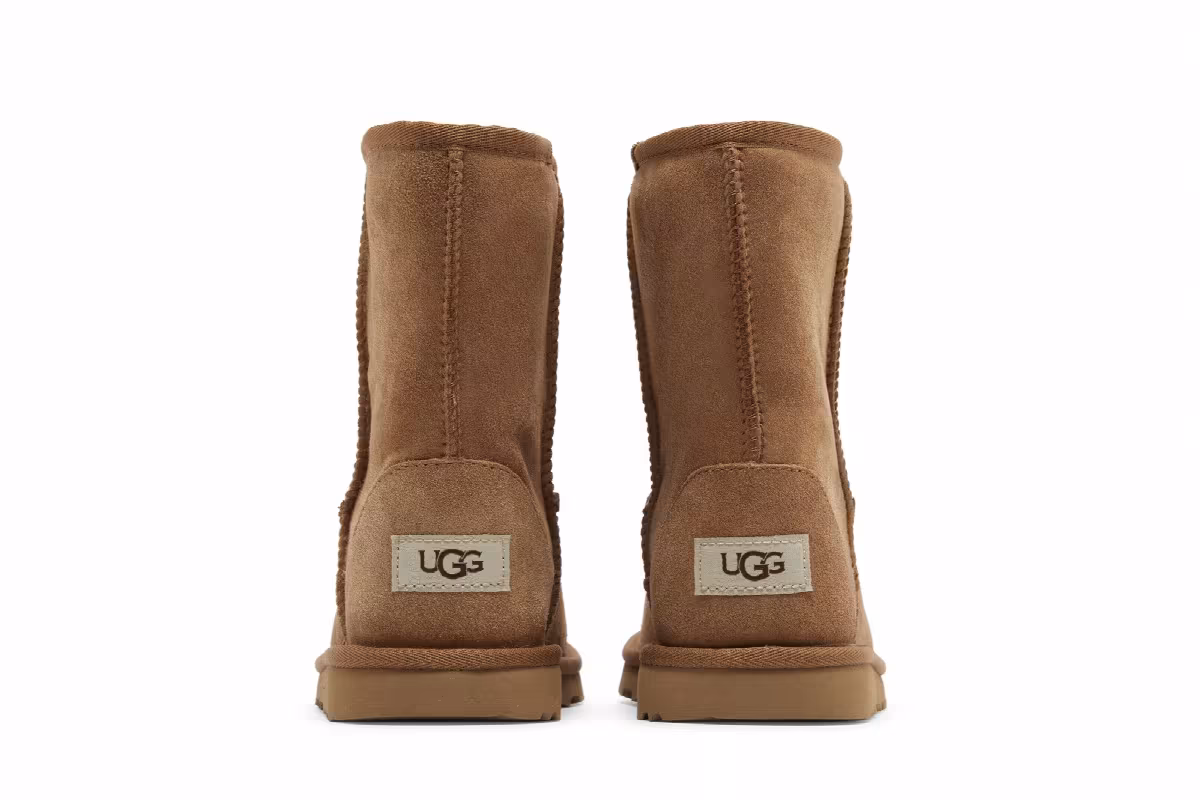 UGG Classic II Boot Kids Chestnut, view 7
