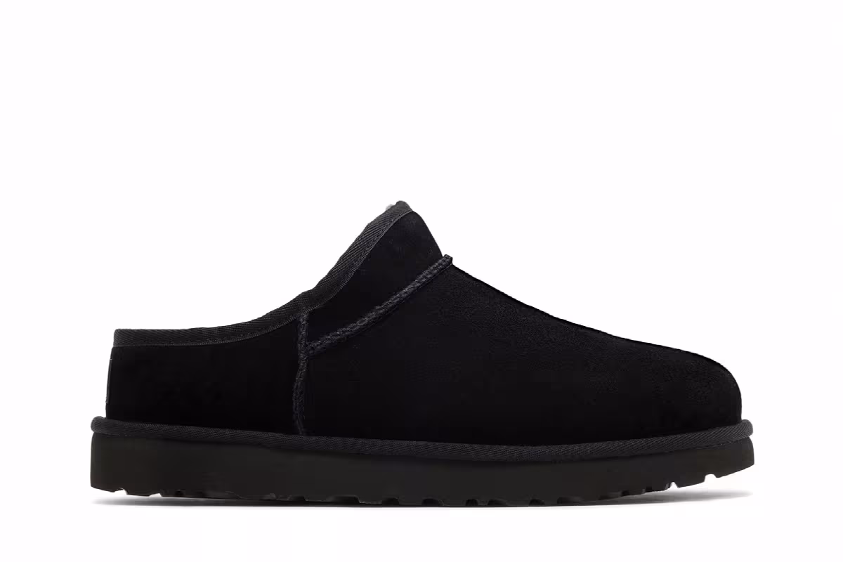 UGG Women's Classic Slipper Black, view 2