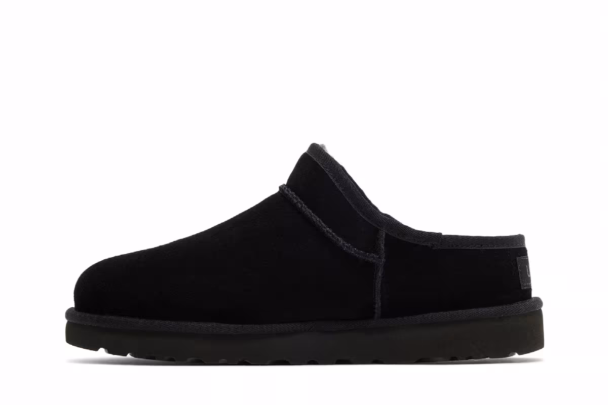 UGG Women's Classic Slipper Black, view 4