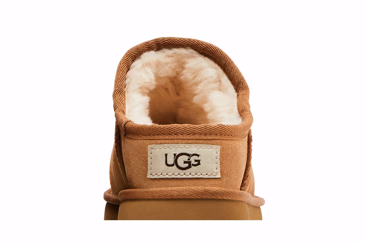 UGG Women's Classic Slipper Chestnut, view 8