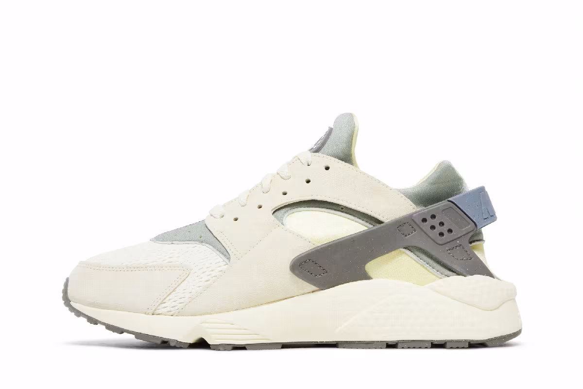 Nike Air Huarache NH Coconut Milk, view 4