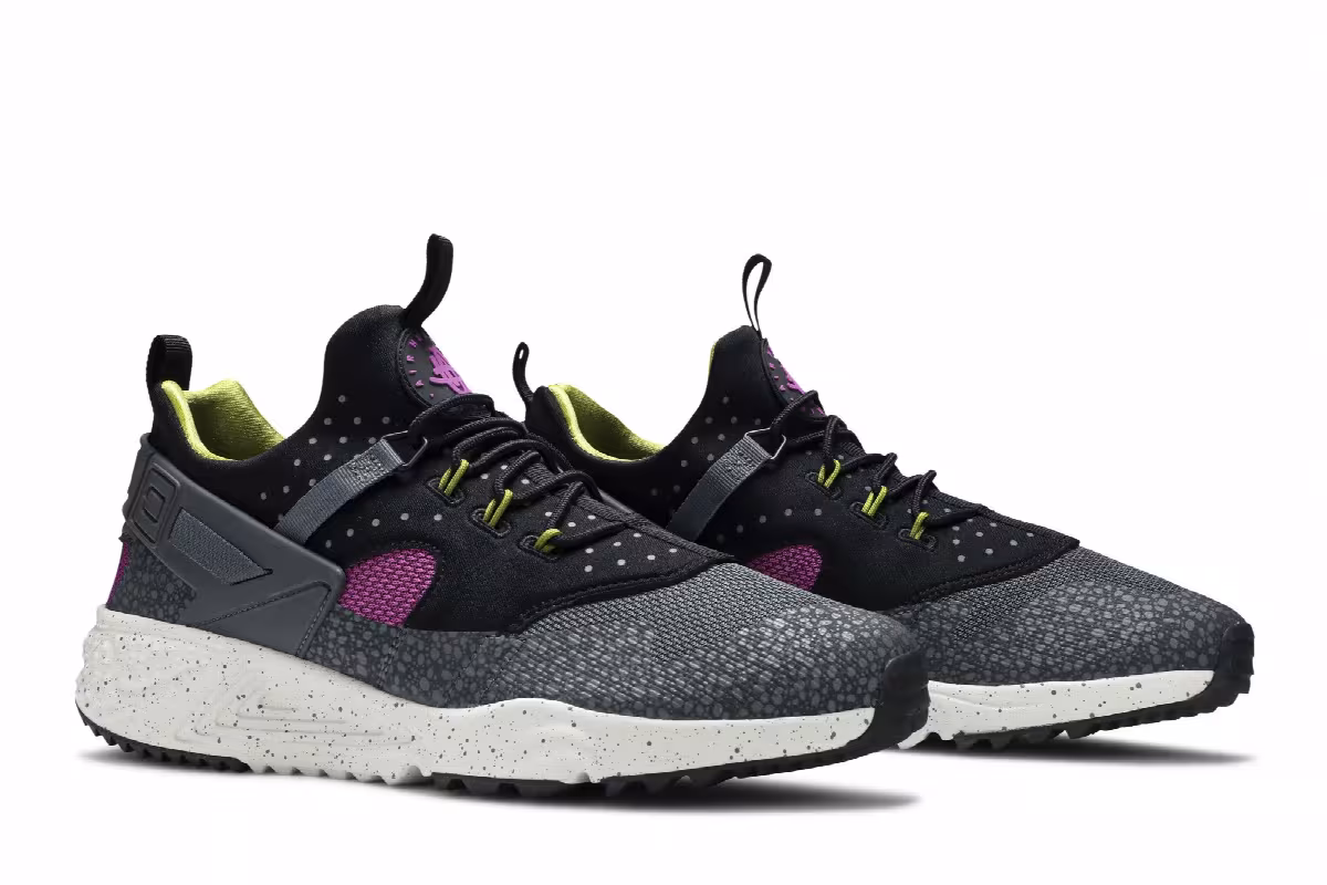 Nike Air Huarache Utility Medium Berry, view 9