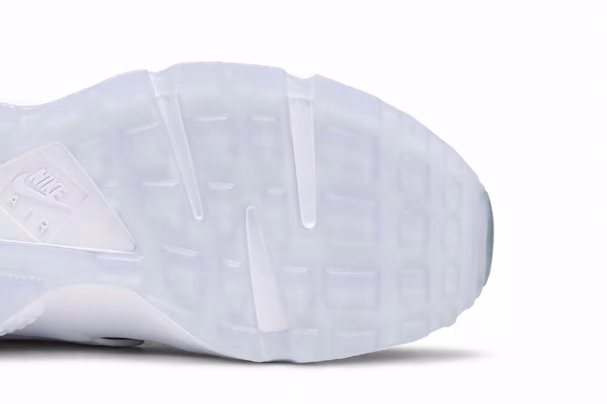 Nike Air Huarache iD, view 6