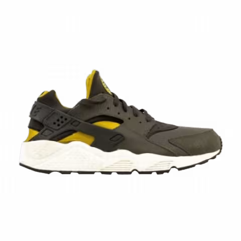 size? x Nike Air Huarache 'Cargo Green'