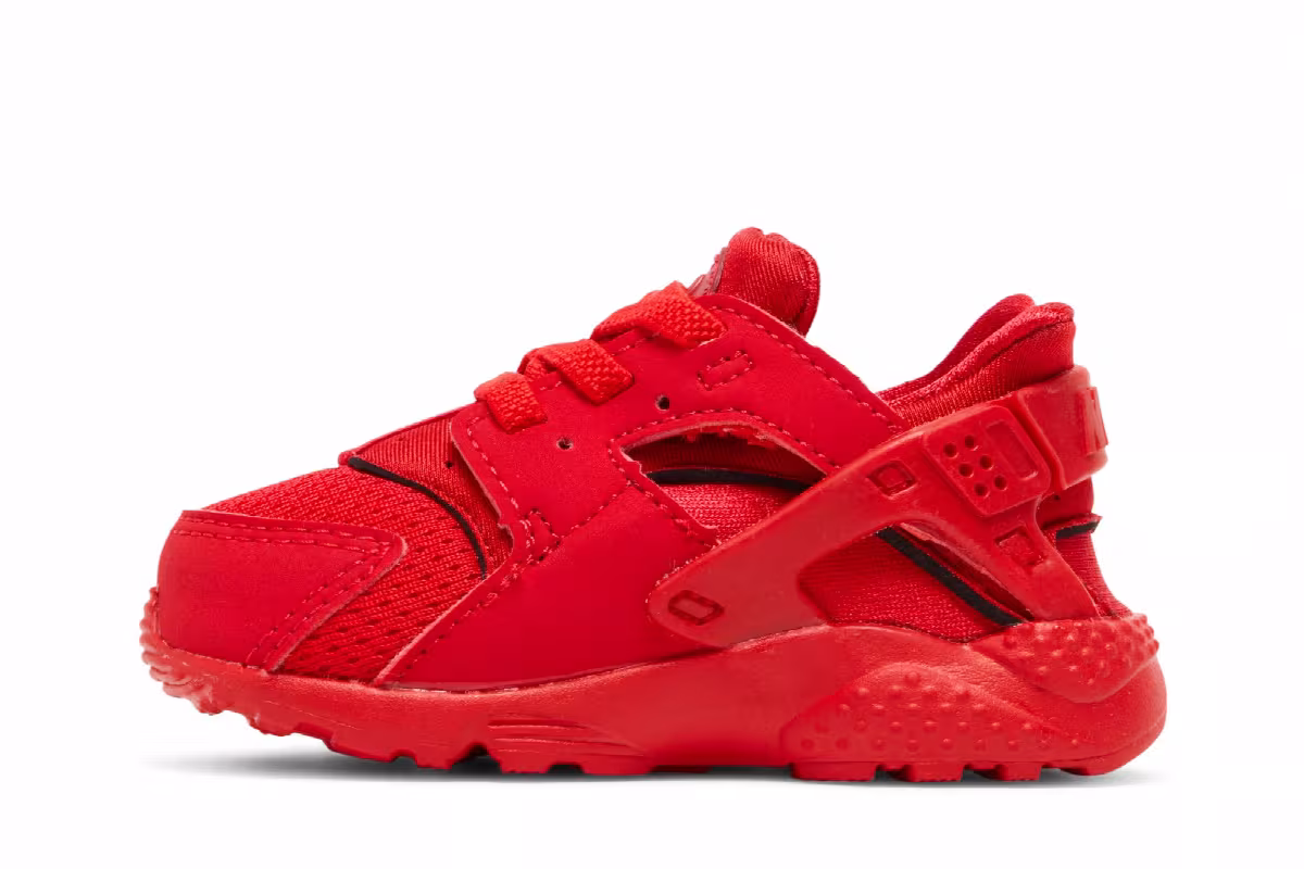 Nike Huarache Run TD Triple Red, view 4