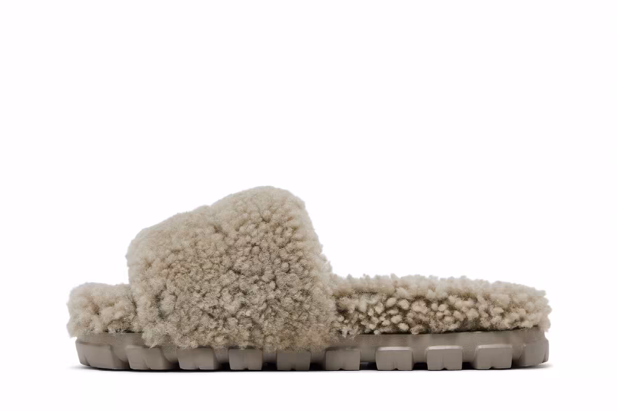 UGG Women's Cozetta Curly Slipper Goat, view 4