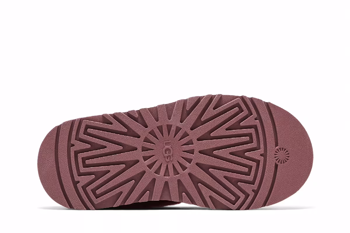 UGG Women's Classic Mini Dipper Legwarmer Pink Dawn, view 5