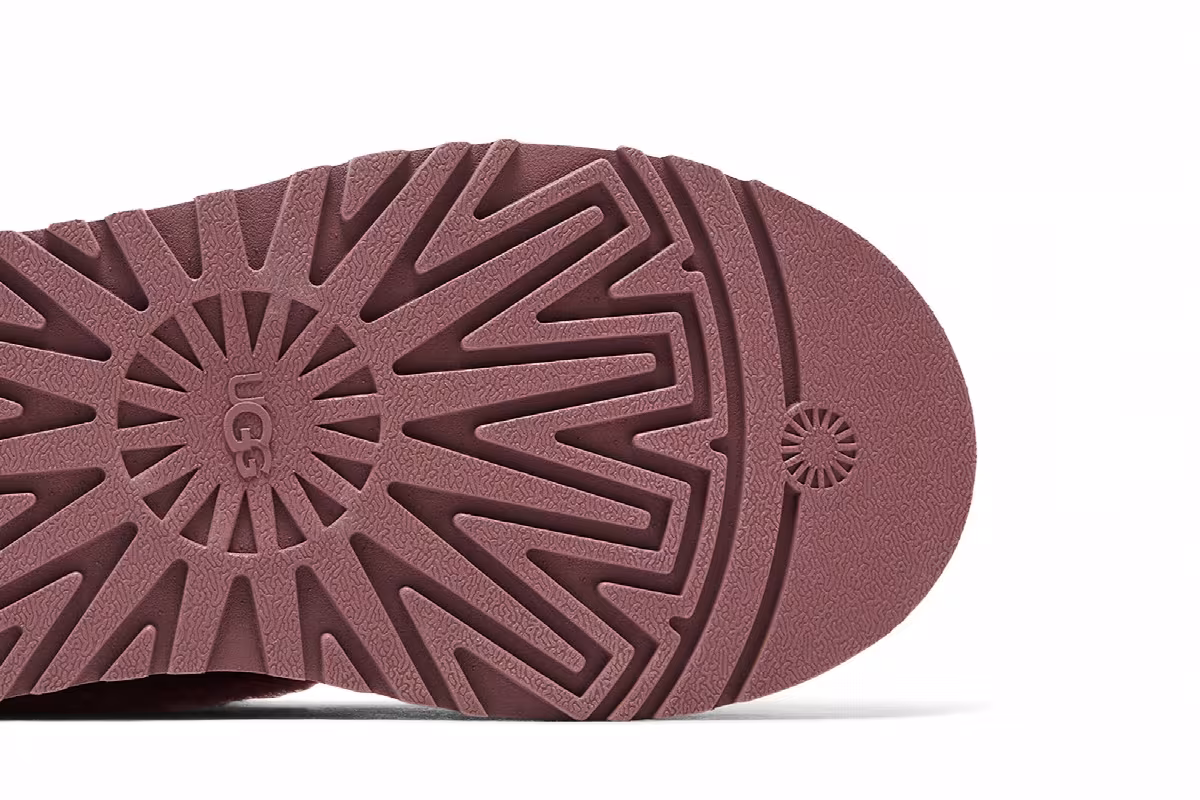 UGG Women's Classic Mini Dipper Legwarmer Pink Dawn, view 6