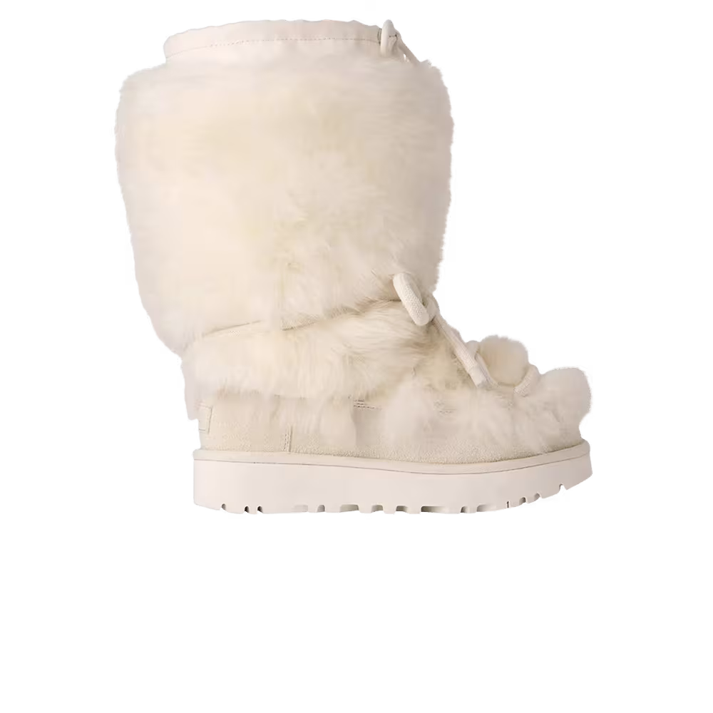 UGG Women's Classic Tall Chalet Boot' White' White