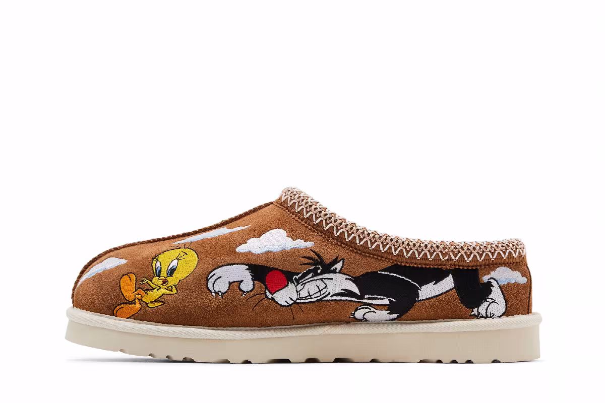 Palace x Looney Tunes x UGG Tasman Slipper Chestnut, view 4