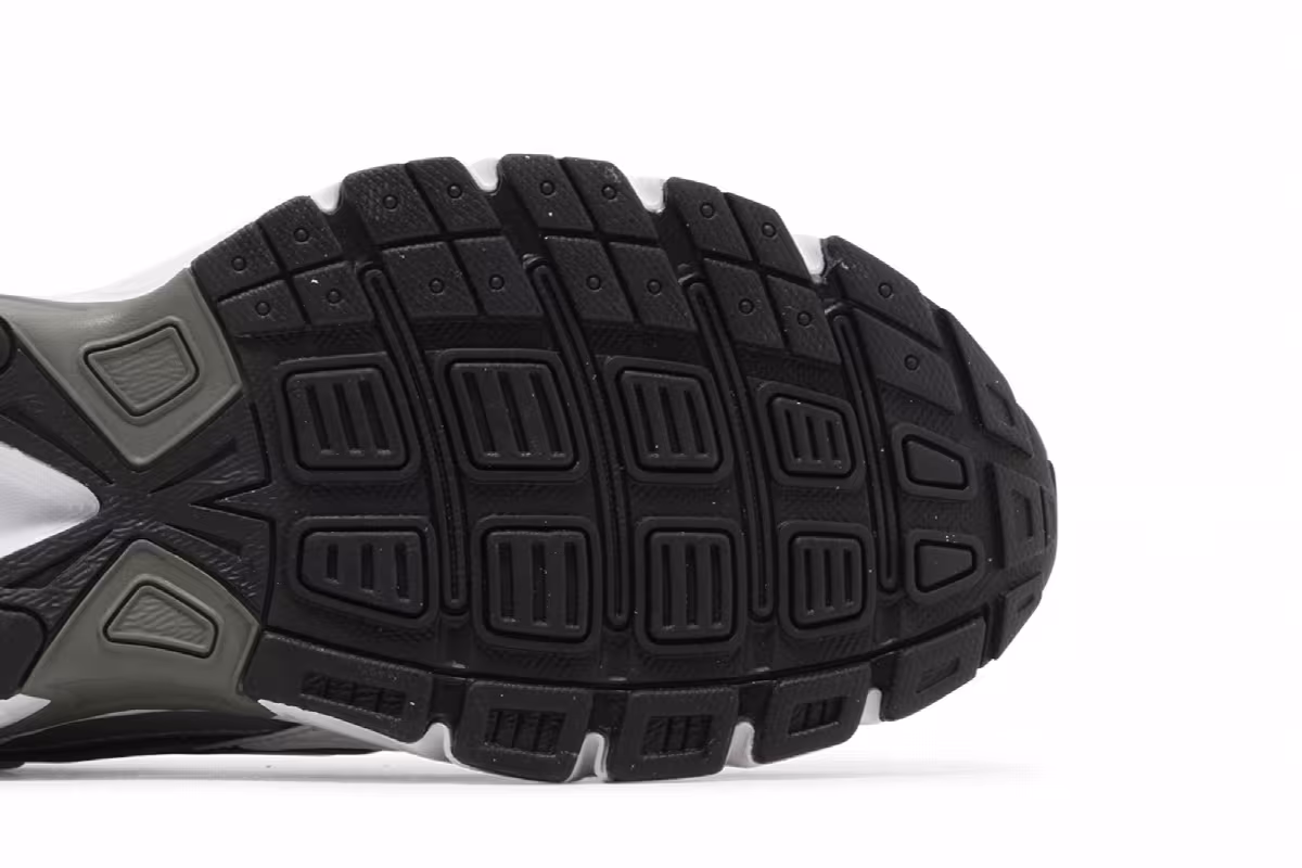 Nike Initiator Metallic Cool Grey, view 6