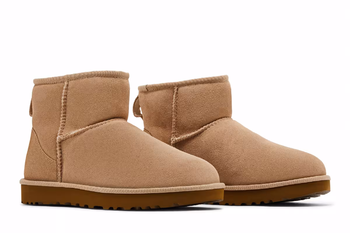 UGG Women's Classic Mini II Sand, view 9