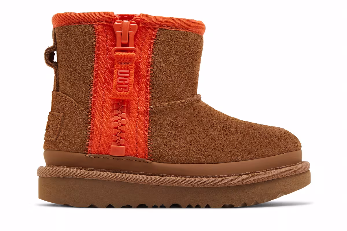UGG Classic Mini Zipper Tape Logo Boot Toddler Chestnut, view 2