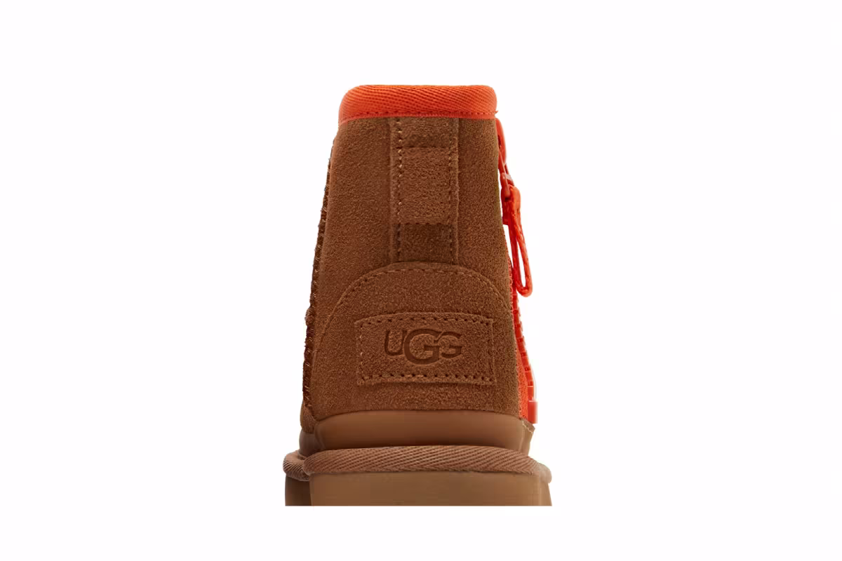 UGG Classic Mini Zipper Tape Logo Boot Toddler Chestnut, view 8