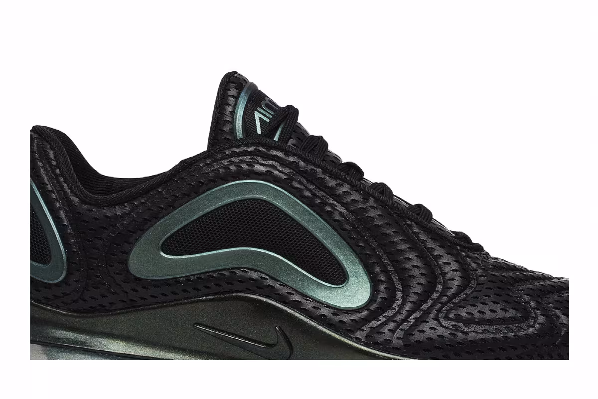 Nike Women's Air Max 720 Throwback Future, view 3