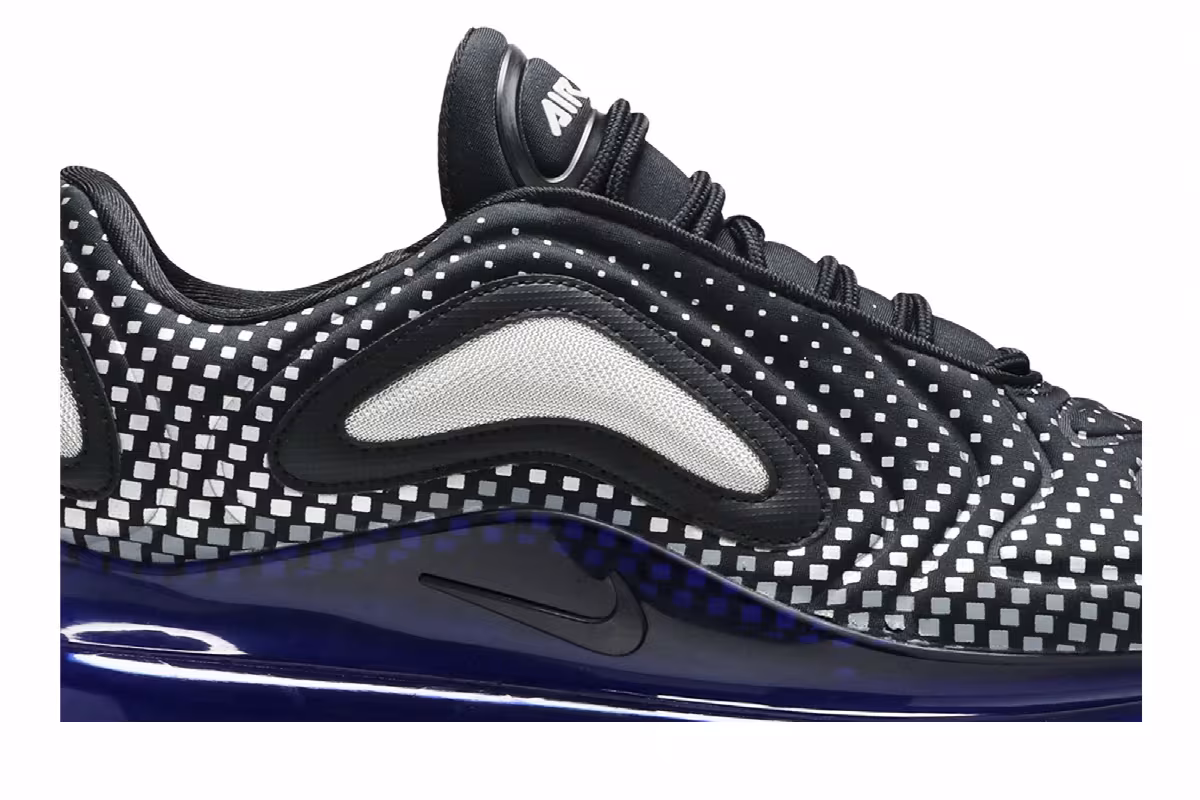 Nike Air Max 720 Pixel Gradient, view 3