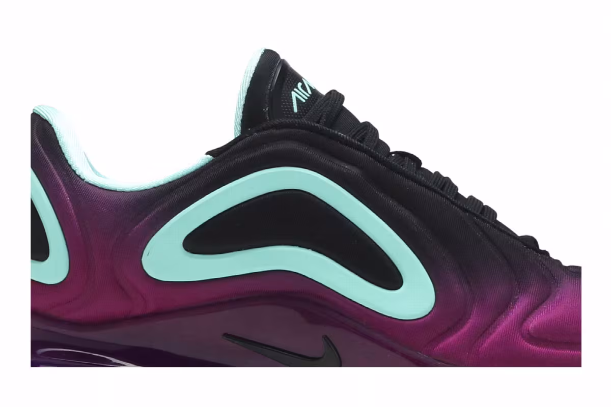 Nike Air Max 720 GS Hyper Violet Aurora, view 3