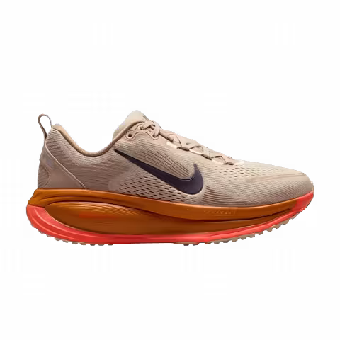 Nike Vomero 18 'Running Poets'