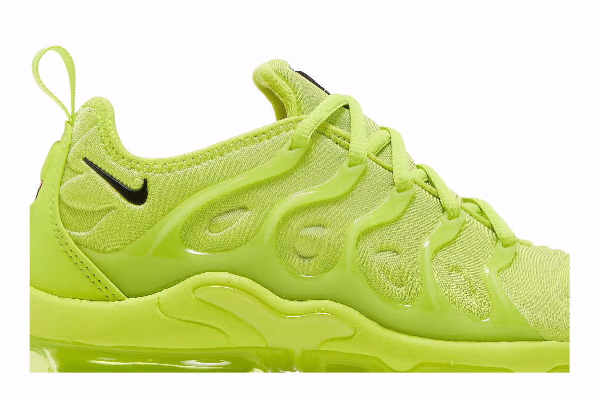 Nike Women's Air VaporMax Plus Tennis Ball, view 3