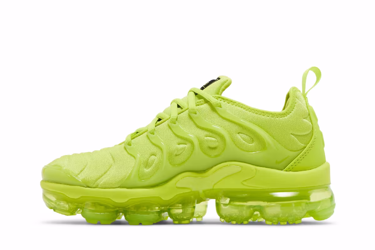 Nike Women's Air VaporMax Plus Tennis Ball, view 4