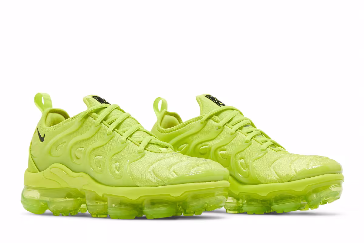 Nike Women's Air VaporMax Plus Tennis Ball, view 9