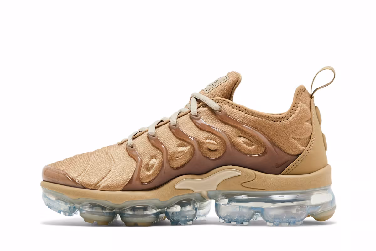 Nike Air VaporMax Plus Parachute Beige, view 4