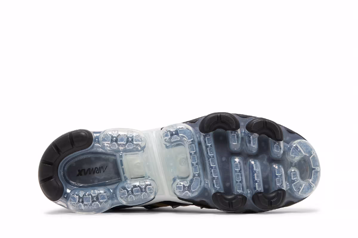Nike Air VaporMax Plus Rattan, view 5