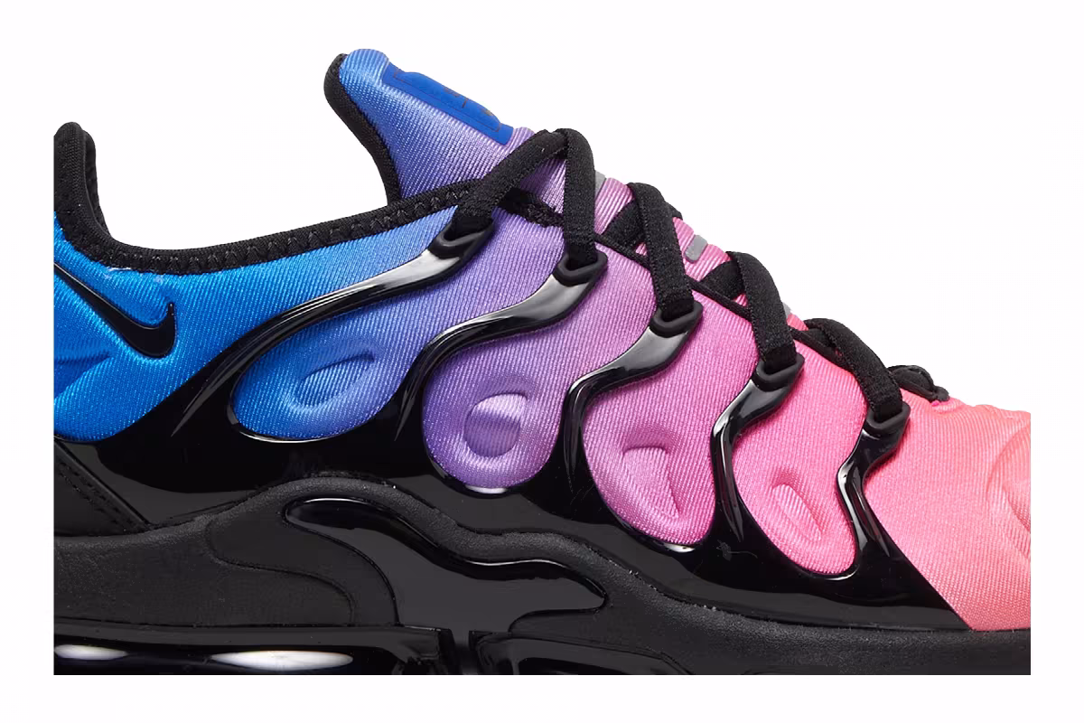 Nike Women's Air VaporMax Plus Cotton Candy Gradient, view 3