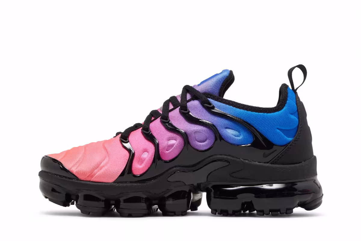 Nike Women's Air VaporMax Plus Cotton Candy Gradient, view 4