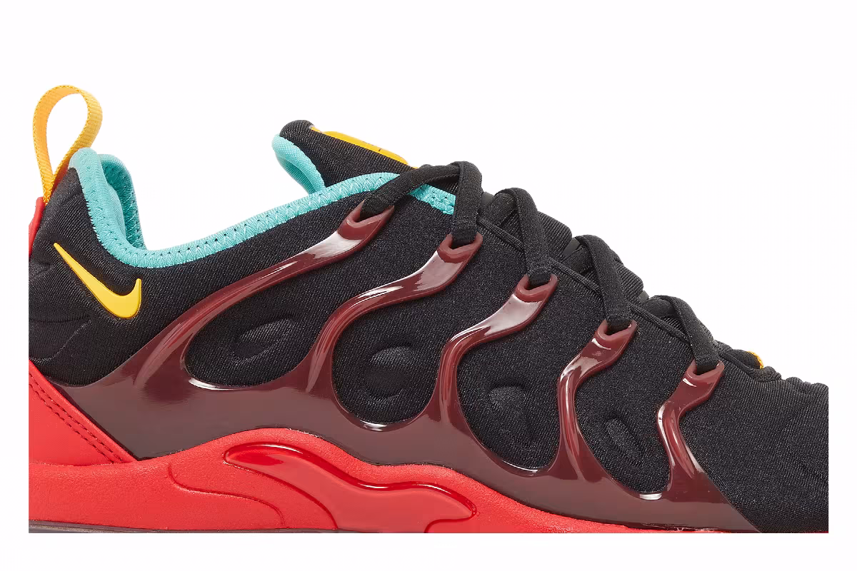 Nike Air VaporMax Plus Stained Glass, view 3