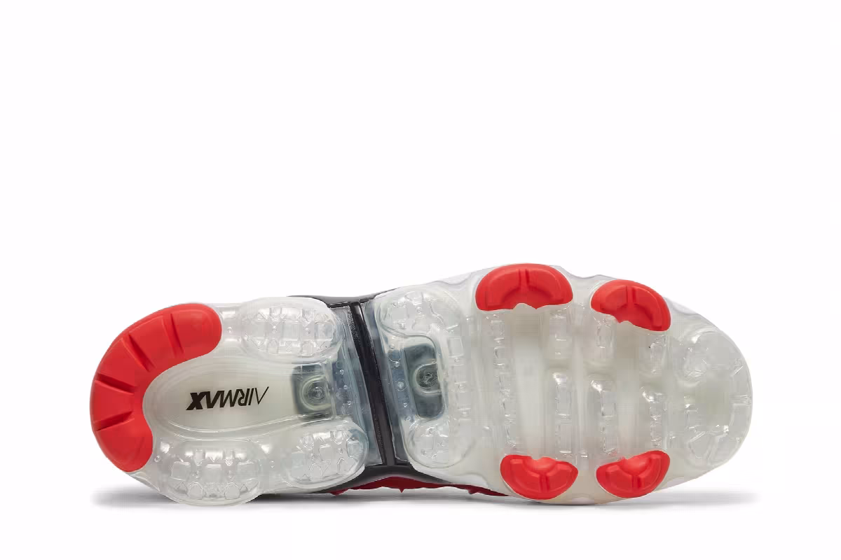 Nike Women's Air VaporMax Plus Chile Red, view 5