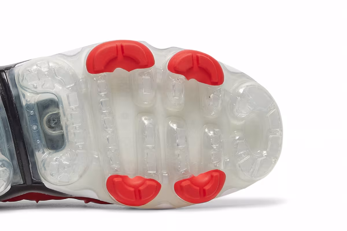 Nike Women's Air VaporMax Plus Chile Red, view 6