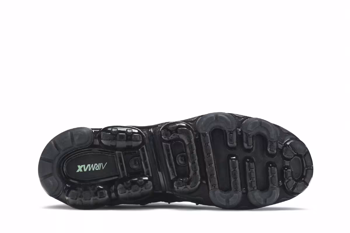 Nike Air VaporMax Plus Neon, view 5