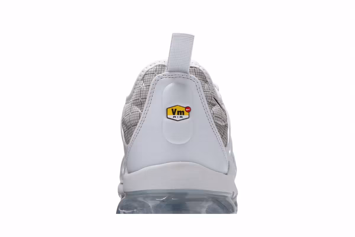 Nike Air VaporMax Plus Pure Platinum, view 8