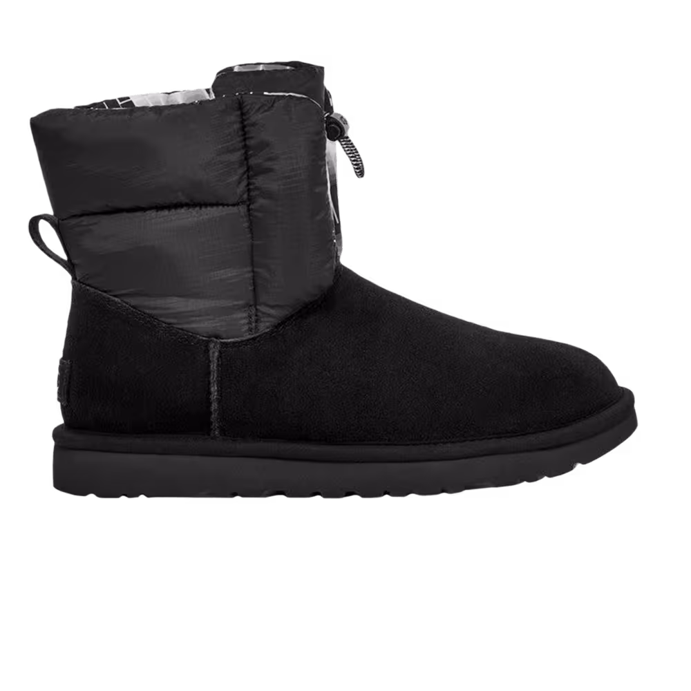 UGG Women's Classic Maxi Toggle Boot Black