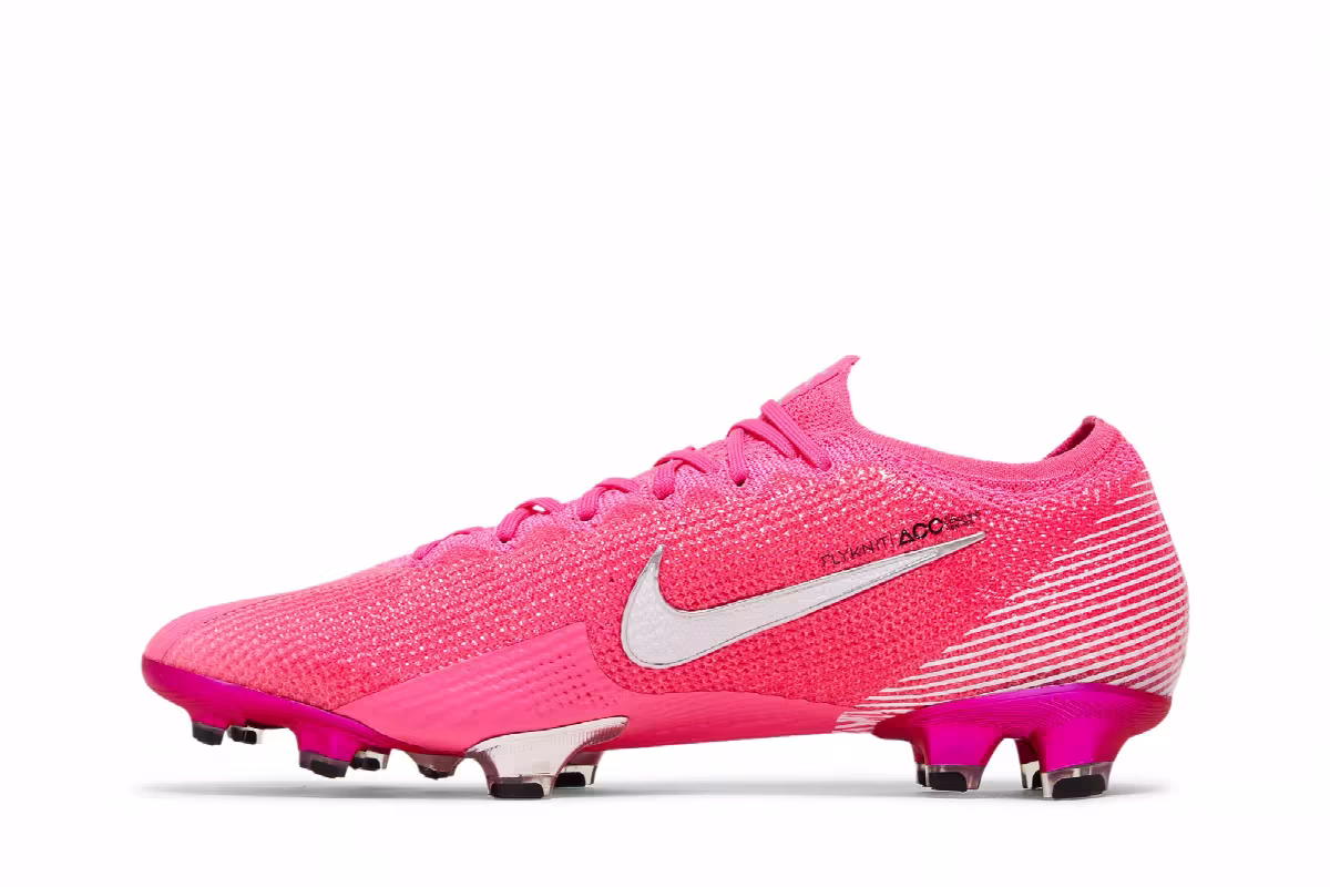 Kylian Mbappé x Nike Mercurial Vapor 13 Elite FG Pink Panther, view 4