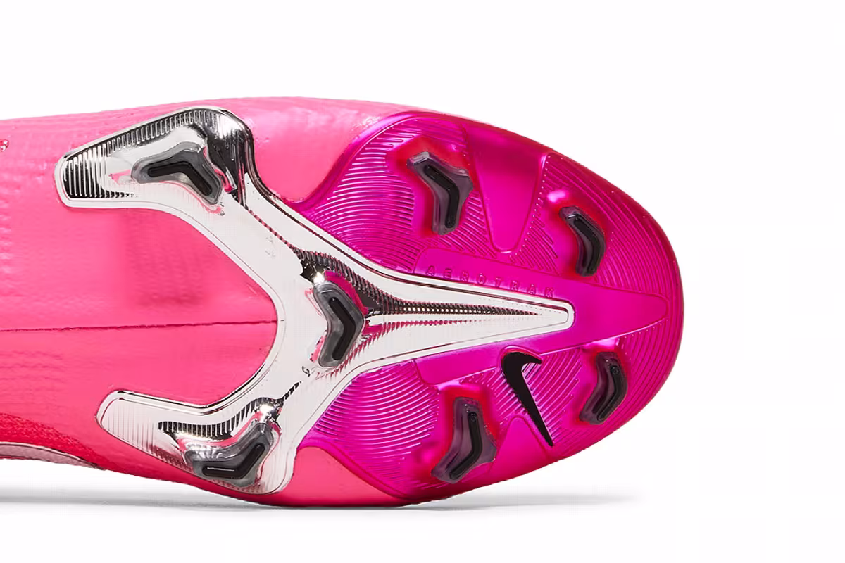 Kylian Mbappé x Nike Mercurial Vapor 13 Elite FG Pink Panther, view 6