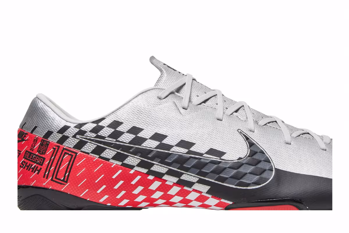 Neymar Jr. x Nike Mercurial Vapor 13 Academy FG Speed Freak, view 3