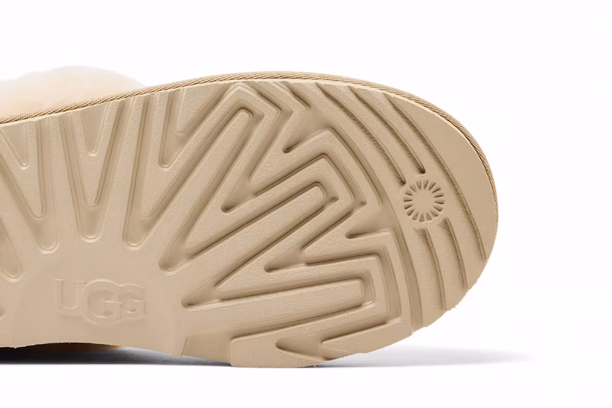UGG Bailey Slipper GS Sand, view 6