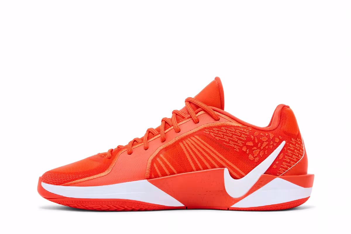 Nike Women's Sabrina 2 TB Promo Team Orange, view 4