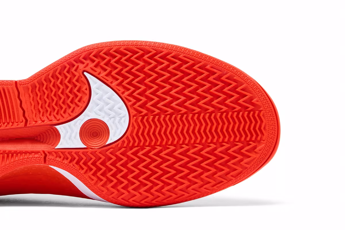 Nike Women's Sabrina 2 TB Promo Team Orange, view 6
