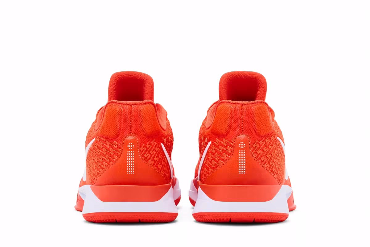 Nike Women's Sabrina 2 TB Promo Team Orange, view 7