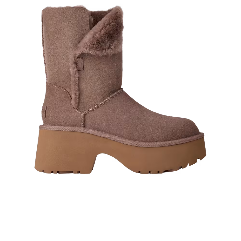 UGG Women's Esmee Boot Caribou