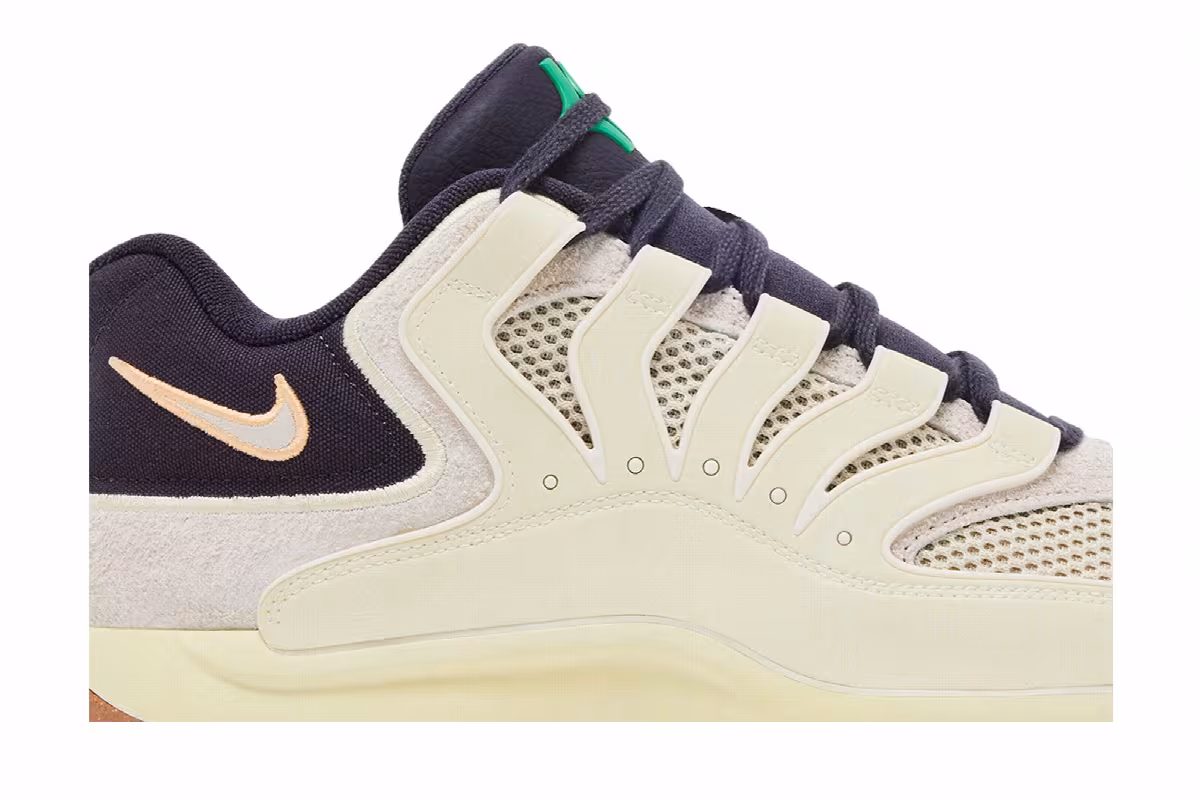 Nike KD 18 Sanddrift, view 3