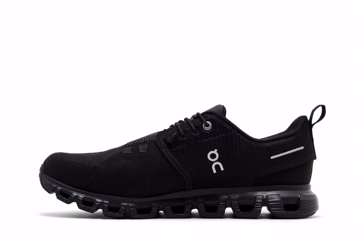 ON Cloud 6 Waterproof All Black, view 4