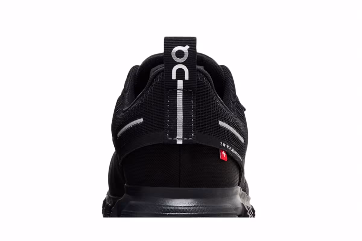 ON Women's Cloud 6 Waterproof Triple Black, view 8