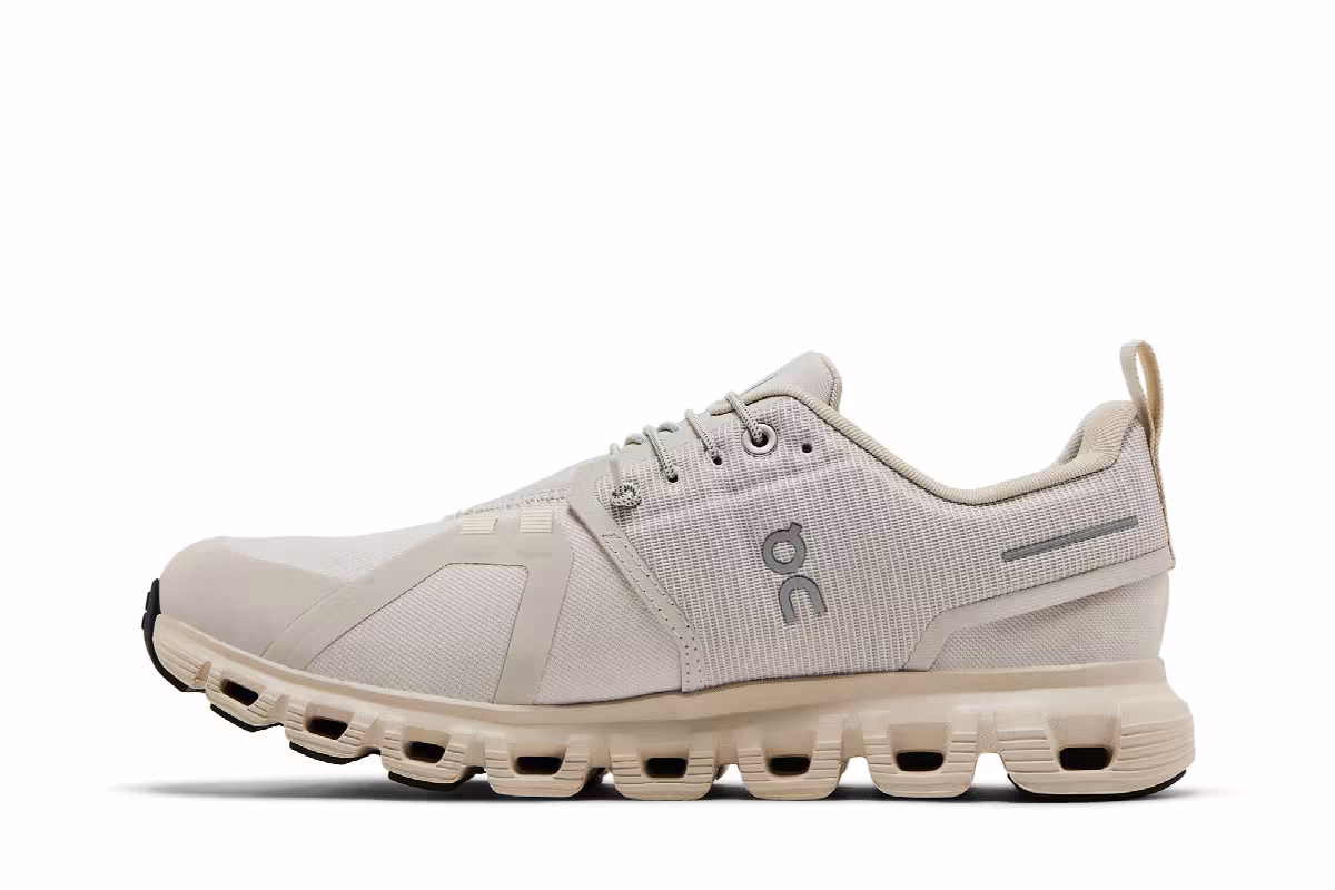 ON Women's Cloud 6 Waterproof Pearl Cream, view 4